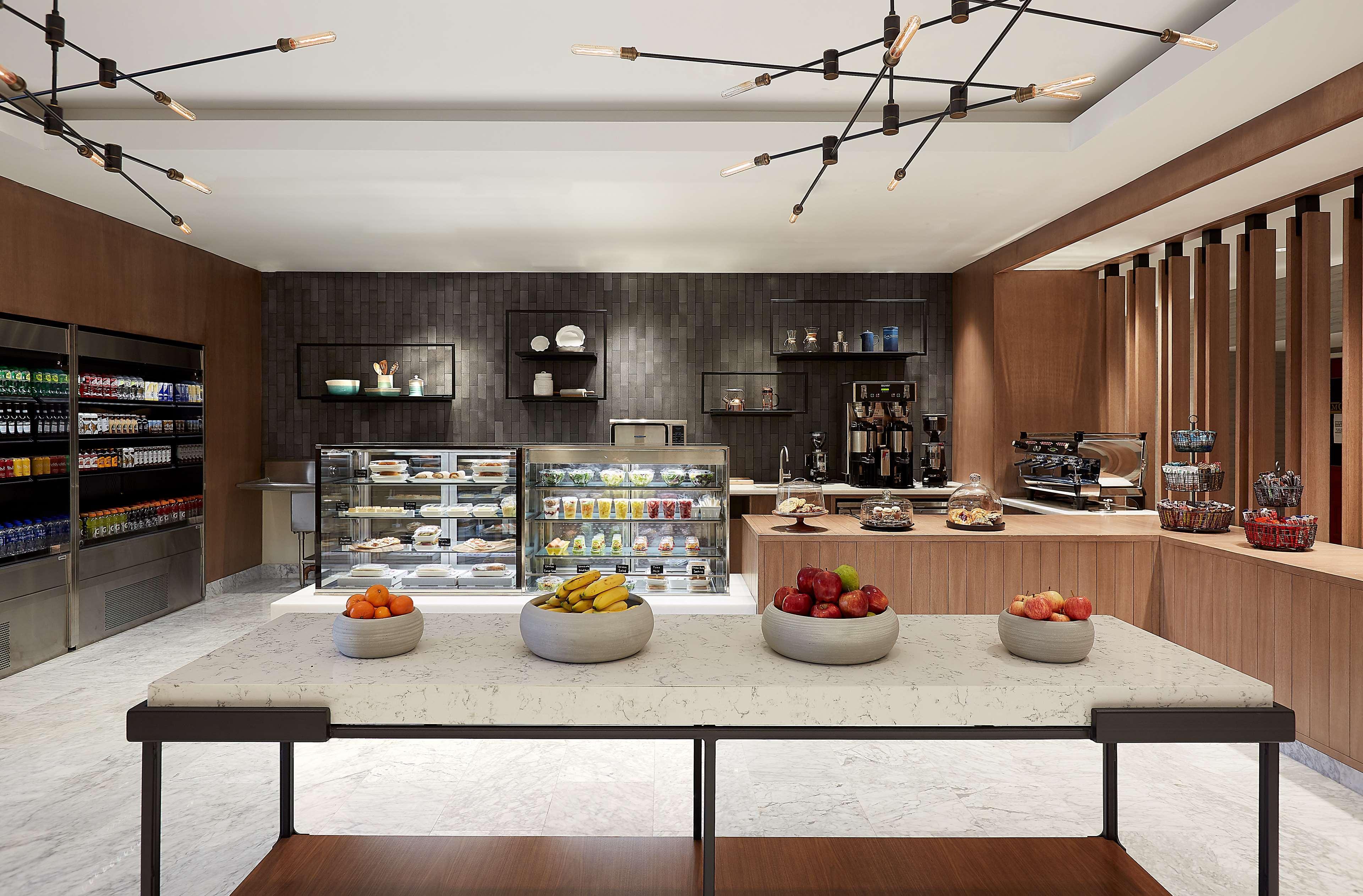 Hyatt Regency Newport Beach West Экстерьер фото
